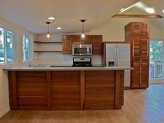 3rd image of 9535 Manzanita Ave