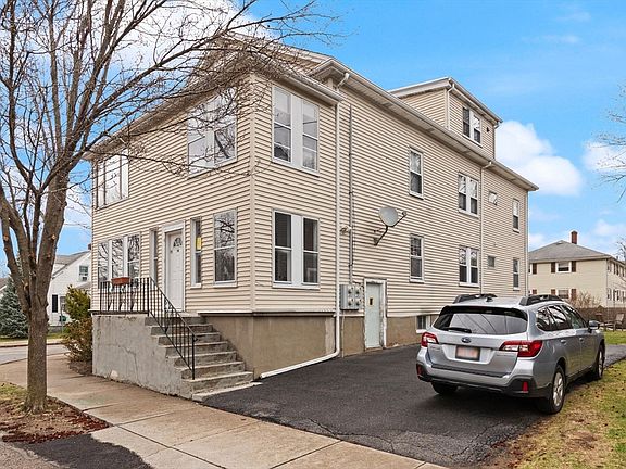 5th image of 56 Ralph St #3