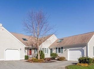 12 Sandview Ter, Mashpee, MA 02649