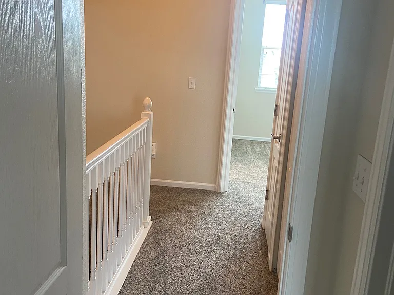 12839 King St — Photo 12