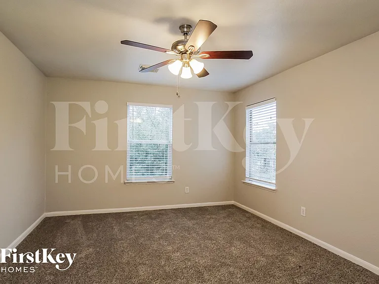 430 Remington Creek Dr — Photo 7