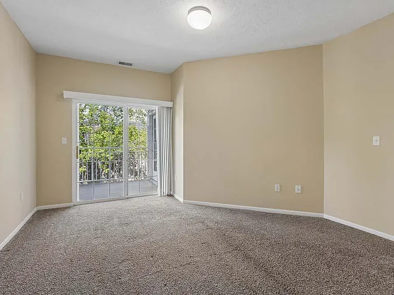 Ridge Pointe Villas — Photo 118