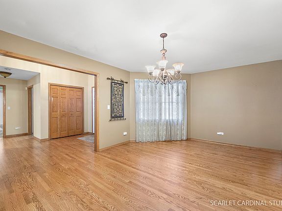 4th image of 1460 S Euclid Ave