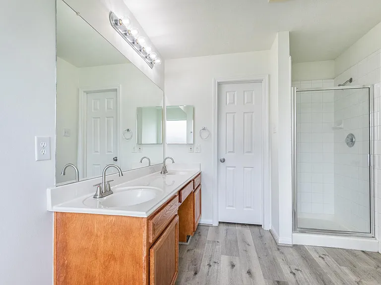 16307 Goanna Ct — Photo 27