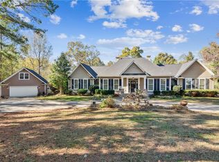 137 King Richard Dr, Griffin, GA 30223