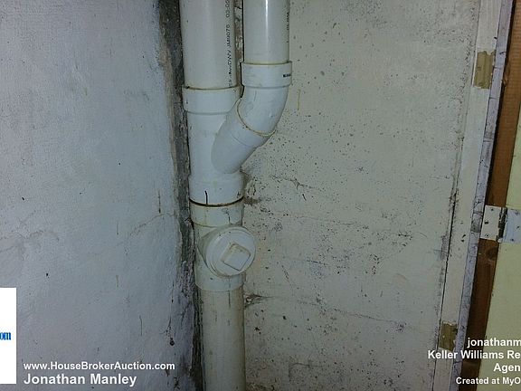 3rd image of 6570 Odell St