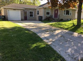 1492 Boyd St, Green Bay, WI 54301