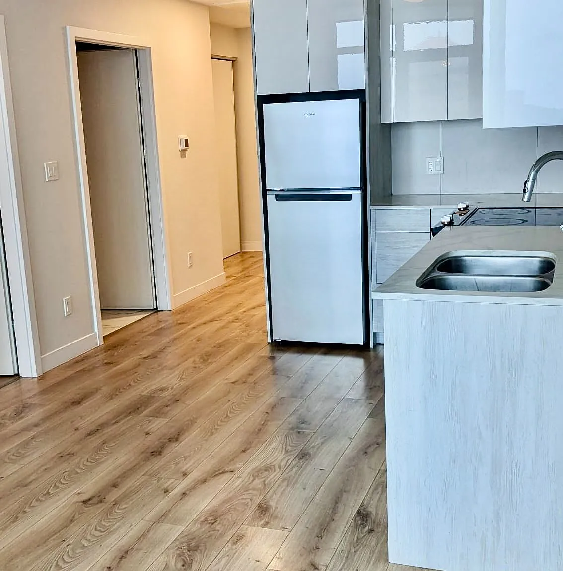 2 bed, $1,725 — Photo 3