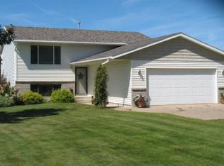 14223 90th Ave, Milaca, MN 56353