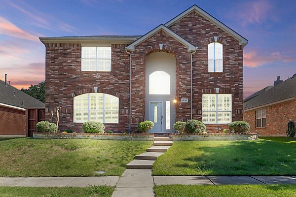 1st image of 1538 Cliff Creek Dr