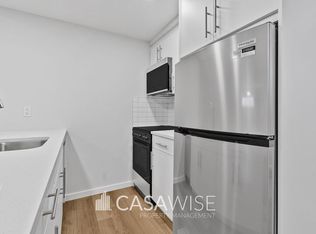 21039 25th Ave NW #Basement, Edmonton, AB T6M 1P5