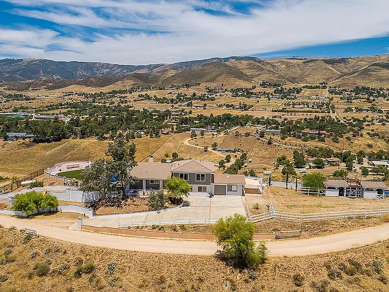 Arial view from driveway side
