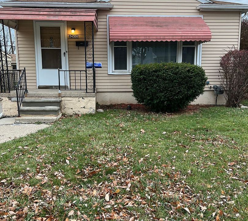 1st image of 24300 Tuscany Ave