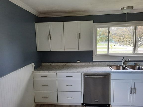 4th image of 13170 Berwick Tpke