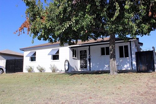 1st image of 4856 N Vecino Dr