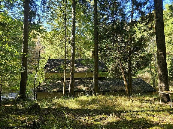 4th image of 302 Harpertown Rd