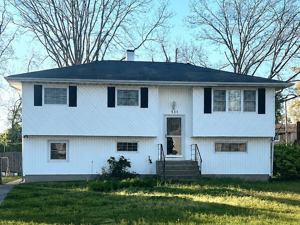 1st image of 551 Spur Drive N