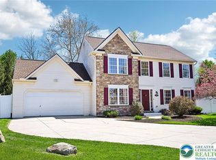 1981 Creamery Ct, Alburtis, PA 18011