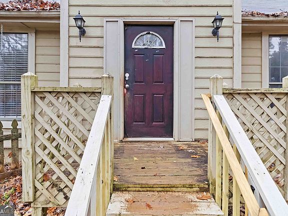 4th image of 5552 Little Mill Rd