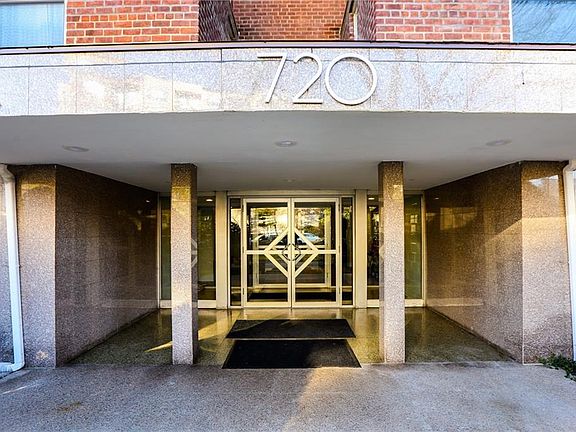 720 Pelham Road