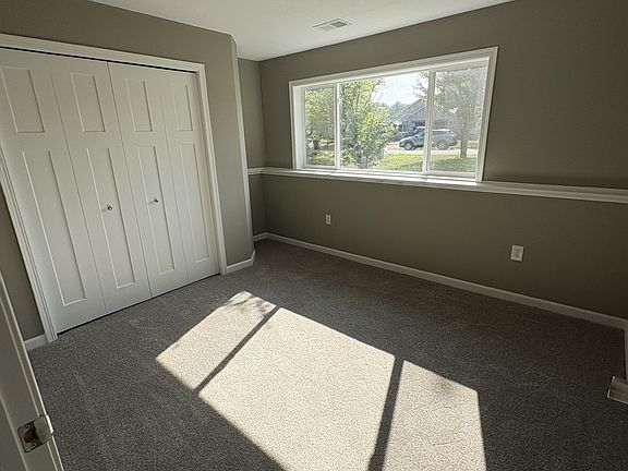 4th image of 1114 Cimarron Trl