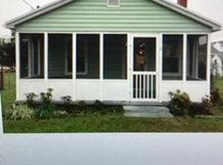 124 Ocean View Ave, Carolina Beach, NC 28428