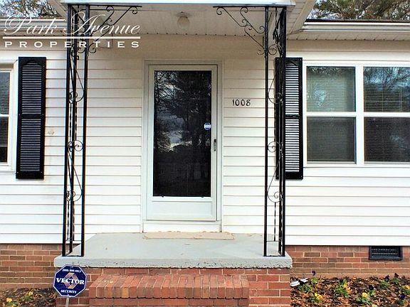 4th image of 1008 E 6th Ave
