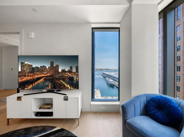 135 Seaport Blvd Unit 1506, Boston, MA 02210