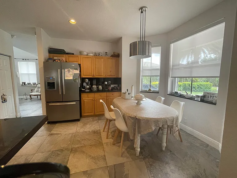 4230 Palmetto Trl — Photo 7