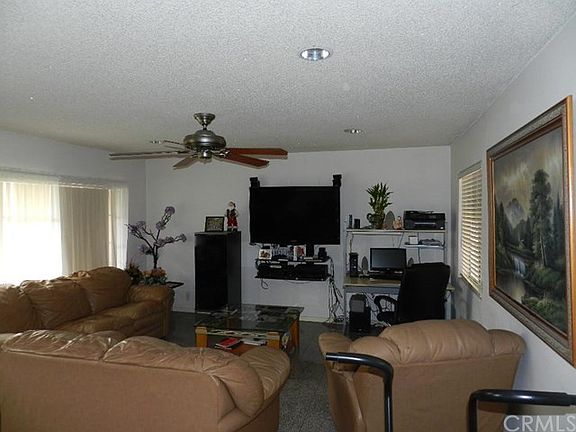 2nd image of 529 E Florence Ave