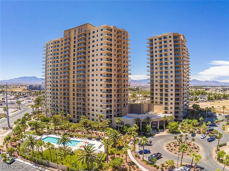 8255 Las Vegas Blvd S #1702 — Photo 35