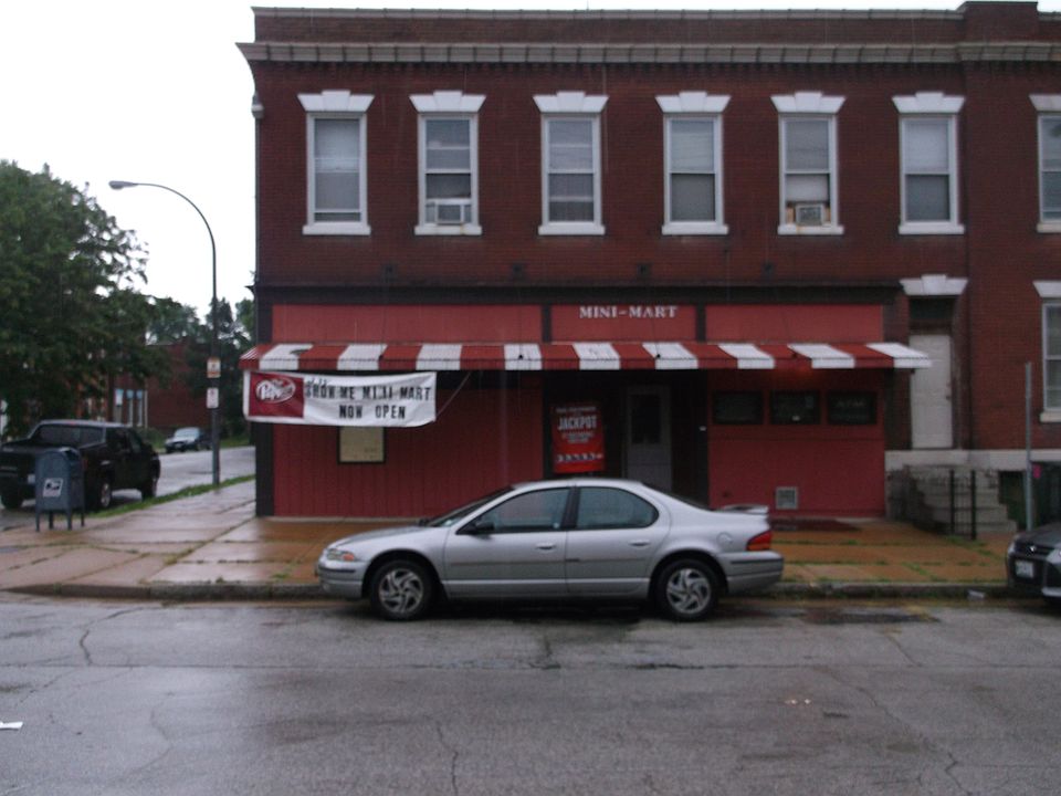 1st image of 3958 N 20th St