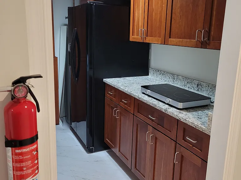 8614 Spruce Run Ct — Photo 36