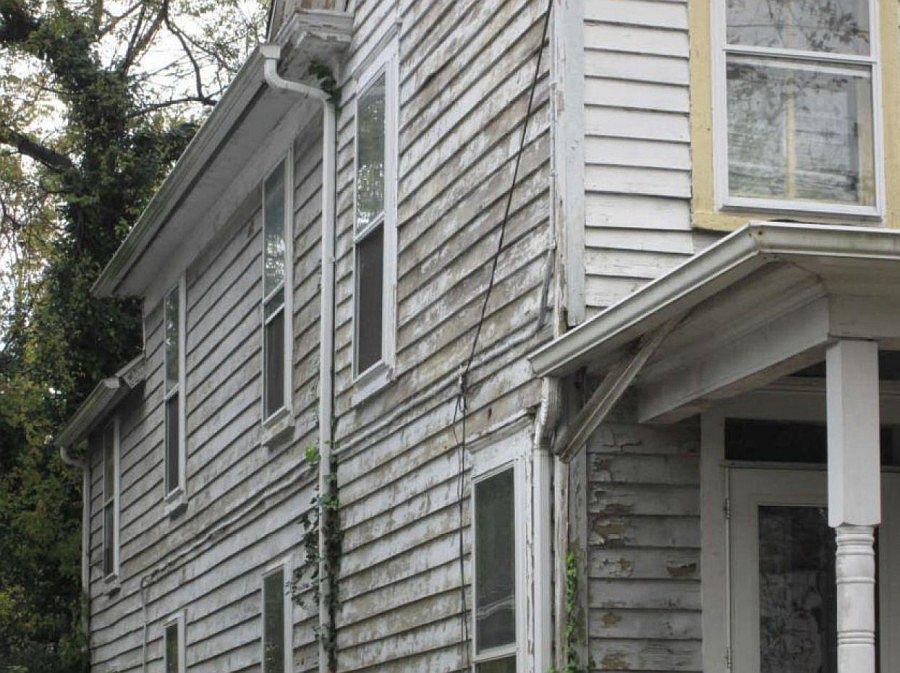 2nd image of 215 Choptank Ave