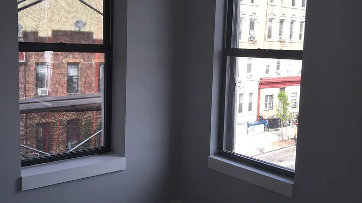 Rented by Nooklyn NYC LLC | media 47