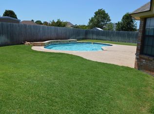 1404 Glenwood Dr, Stephenville, TX 76401