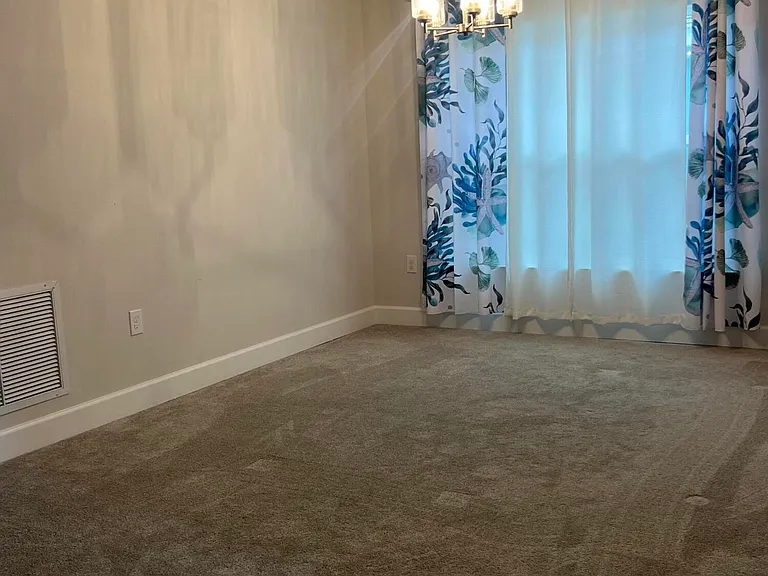 1843 Middlebury Dr SE — Photo 22