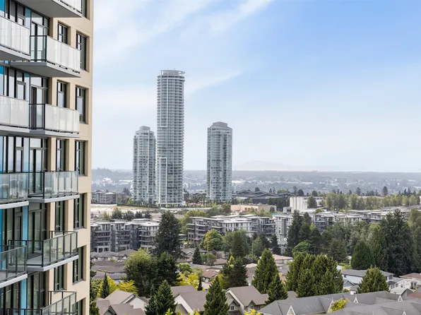 7358 Edmonds St #1105, Burnaby, BC V3N 0H1