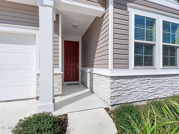4th image of 6326 THATCHER Lane