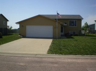 107 N Lily St, Worthing, SD 57077