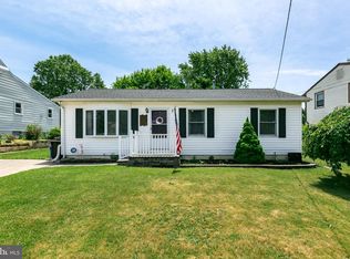 704 W Brooke Ave, Magnolia, NJ 08049