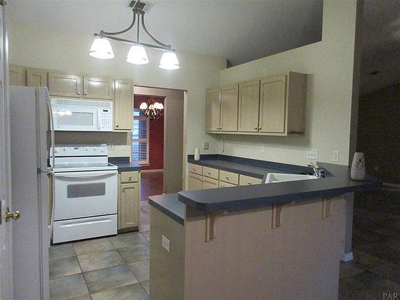 4th image of 1353 Connemara Cir