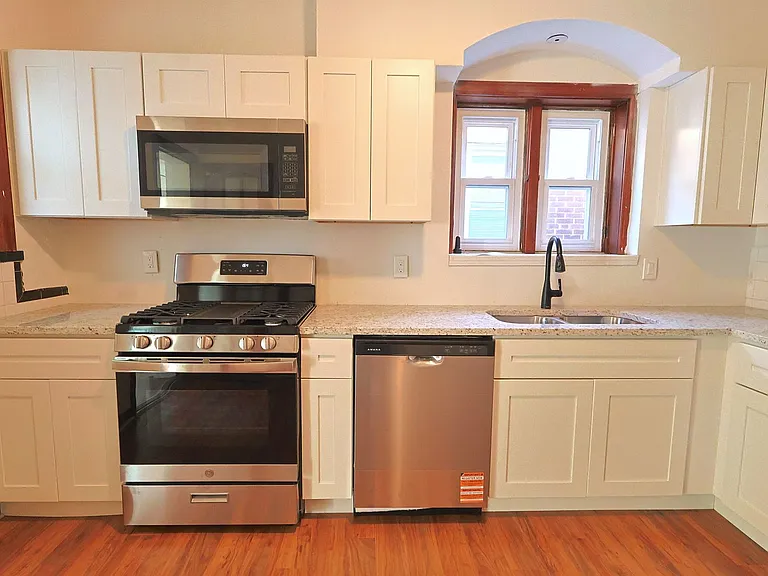 3754 Dunnica Ave — Photo 26