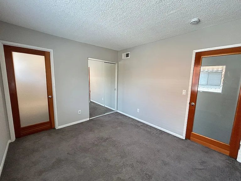 2202 N Broadway #G — Photo 13