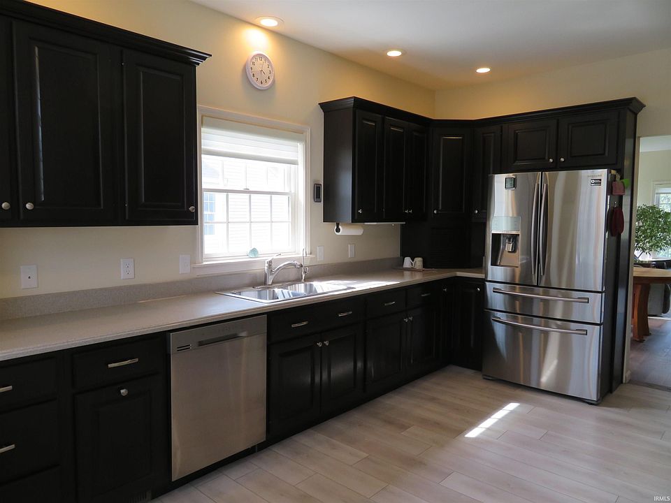 1122 Spring Brooke Dr, Goshen, IN 46528 Zillow