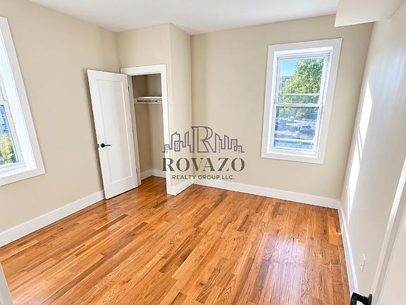 4th image of 792 Broadway #306