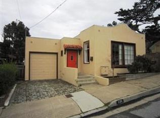 131 5th St, Pacific Grove, CA 93950