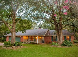 230 Texas Dr, Hideaway, TX 75771