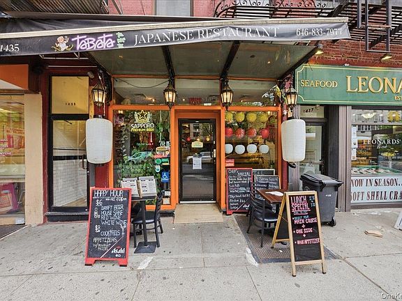 3rd image of 1435 2nd Avenue