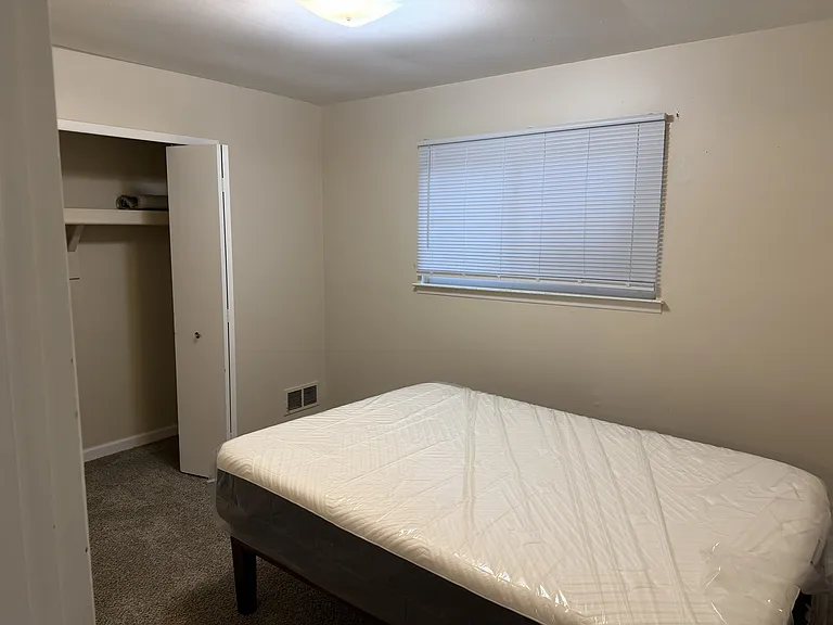 415 Pingree Blvd — Photo 30